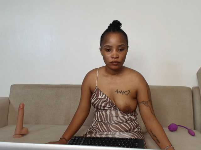 LillyKLove live cam on BongaCams