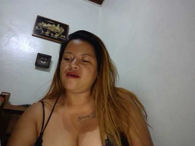 Baby-Blone live cam on BongaCams