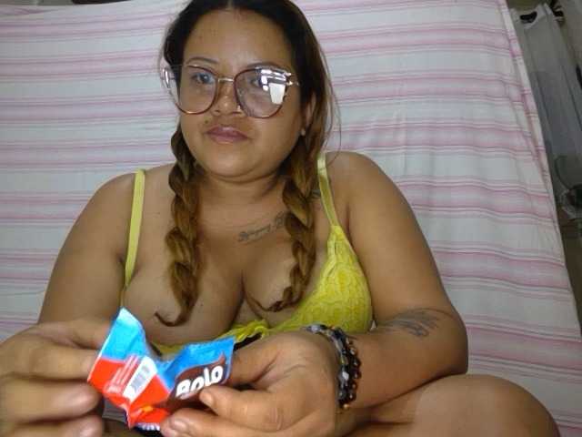 Baby-Blone live cam on BongaCams