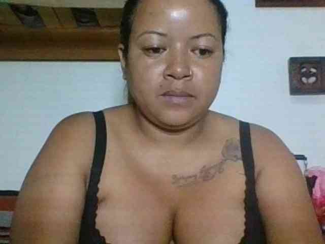 Baby-Blone webcam