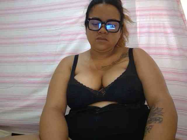 Baby-Blone webcam