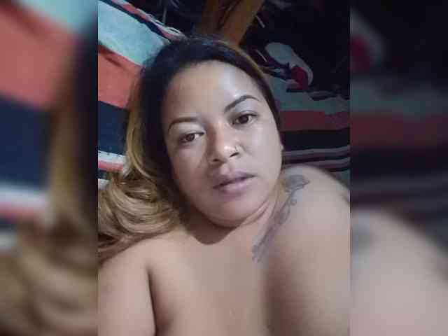 Baby-Blone webcam