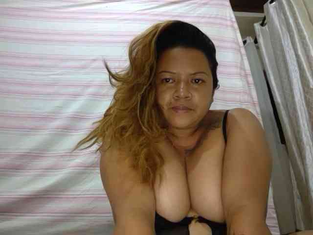 Baby-Blone webcam