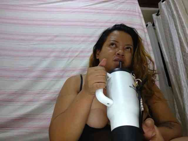 Baby-Blone webcam