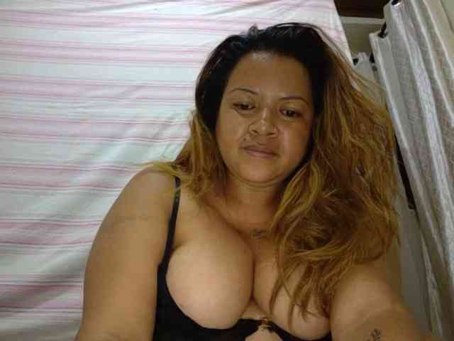 Baby-Blone webcam