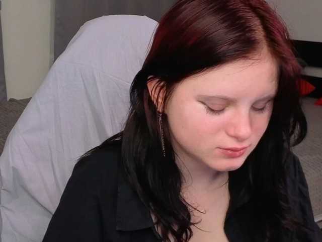 Fox-Cute live cam on BongaCams
