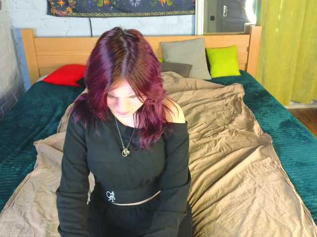 Fox-Cute live cam on BongaCams