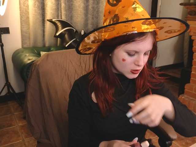 Fox-Cute live cam on BongaCams