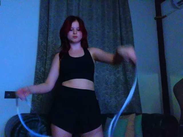 Fox-Cute live cam on BongaCams