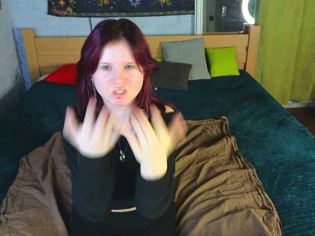Fox-Cute live cam on BongaCams