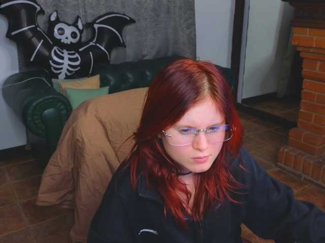Fox-Cute live cam on BongaCams