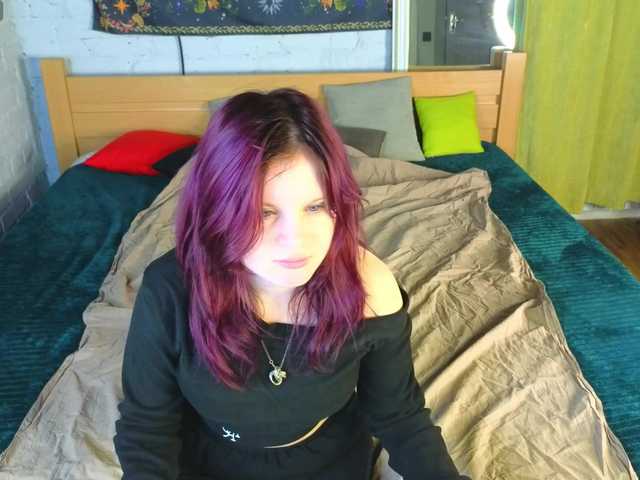 Fox-Cute live cam on BongaCams