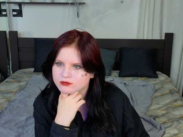 Fox-Cute live cam on BongaCams