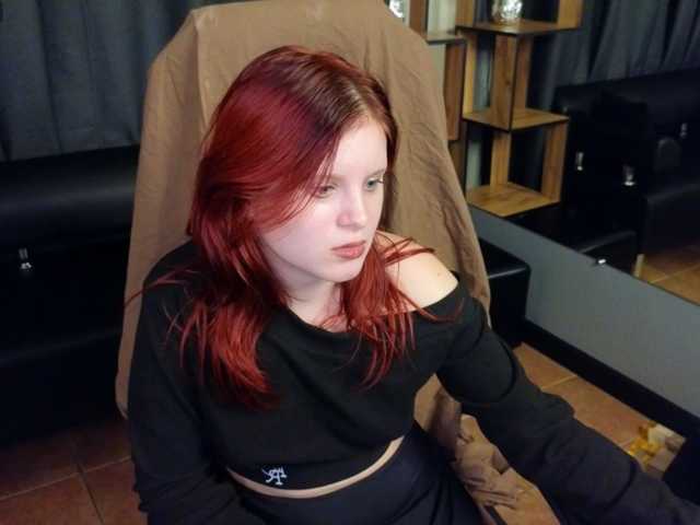Fox-Cute live cam on BongaCams