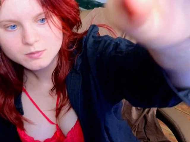 Fox-Cute live cam on BongaCams