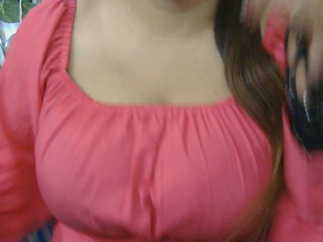 Funwithjass11 live cam on BongaCams