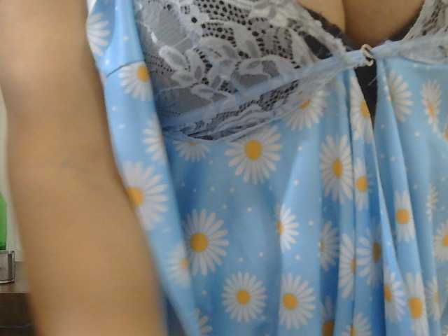 Funwithjass11 live cam on BongaCams