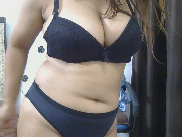 Funwithjass11 live cam on BongaCams