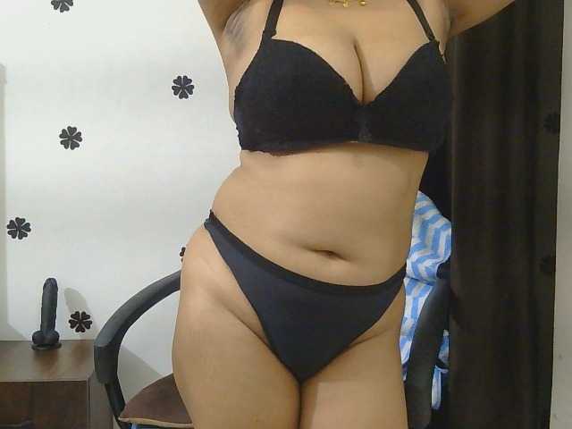 Funwithjass11 live cam on BongaCams