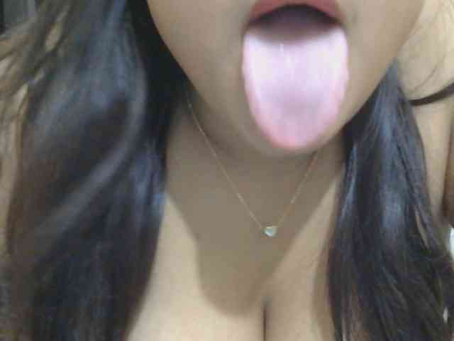 Funwithjass11 webcam