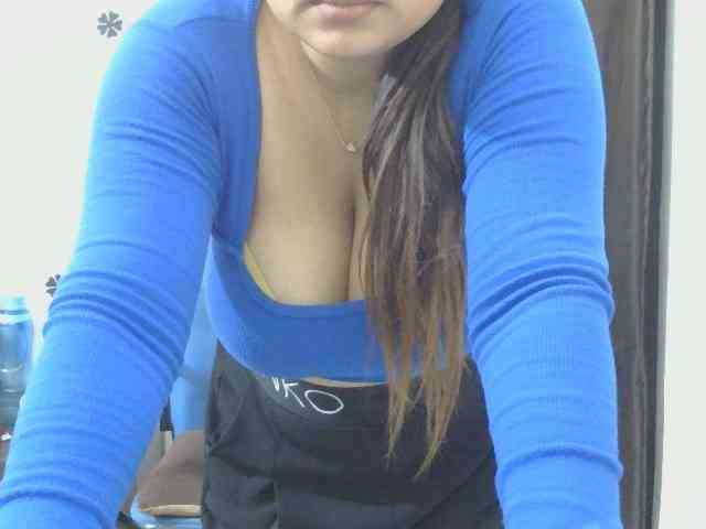Funwithjass11 webcam