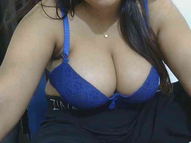 Funwithjass11 webcam