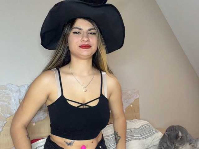 RoxanaPiccinini live cam on BongaCams