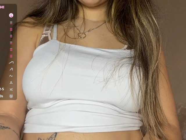 RoxanaPiccinini live cam on BongaCams