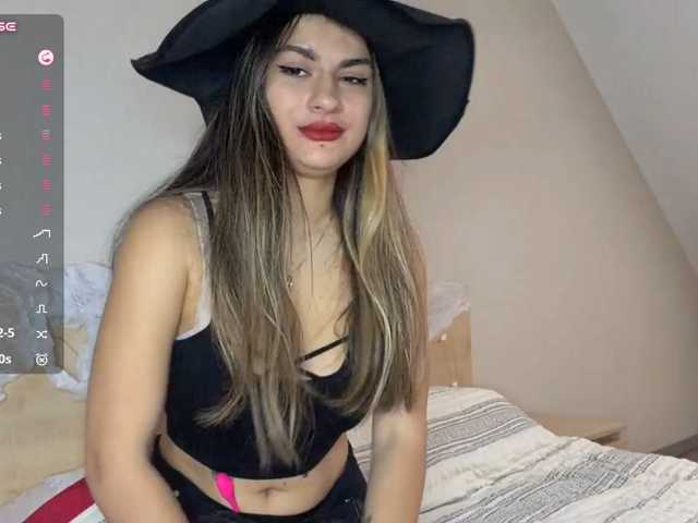 RoxanaPiccinini live cam on BongaCams