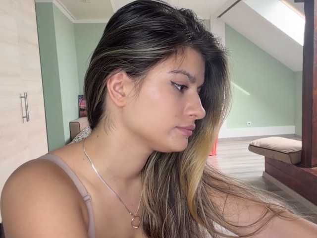 RoxanaPiccinini live cam on BongaCams