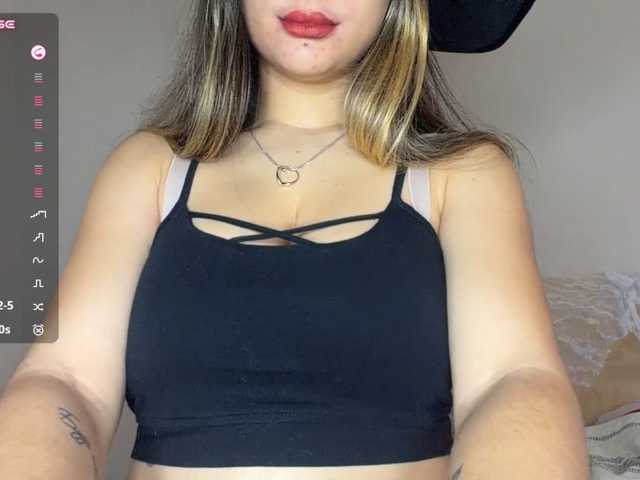 RoxanaPiccinini live cam on BongaCams