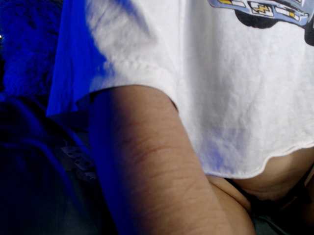 kotik-meov1 live cam on BongaCams