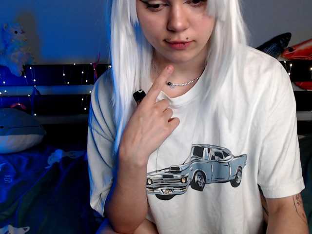 kotik-meov1 live cam on BongaCams