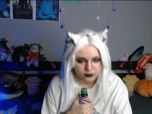 kotik-meov1 live cam on BongaCams