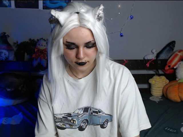 kotik-meov1 live cam on BongaCams