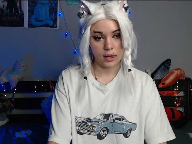 kotik-meov1 live cam on BongaCams