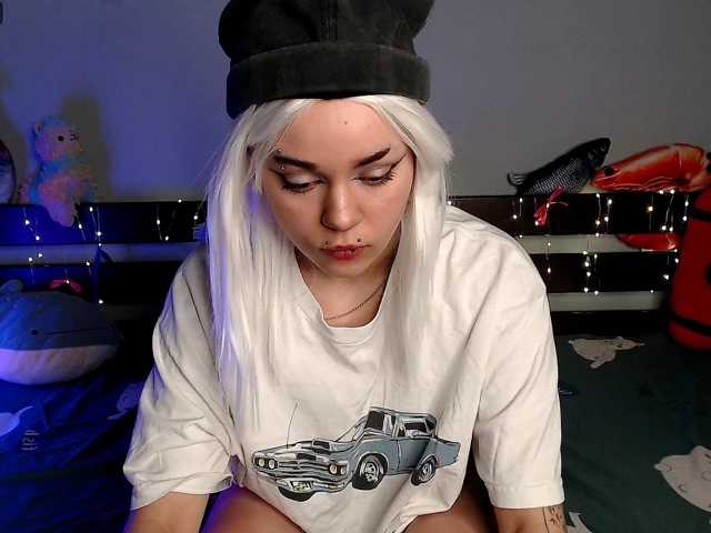 kotik-meov1 live cam on BongaCams