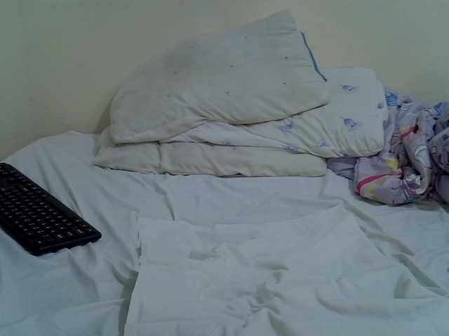 Cutesy09- live cam preview