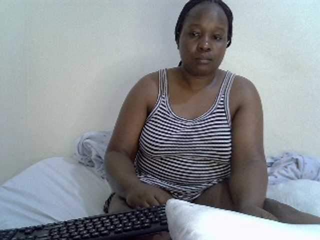 Cutesy09- live cam on BongaCams