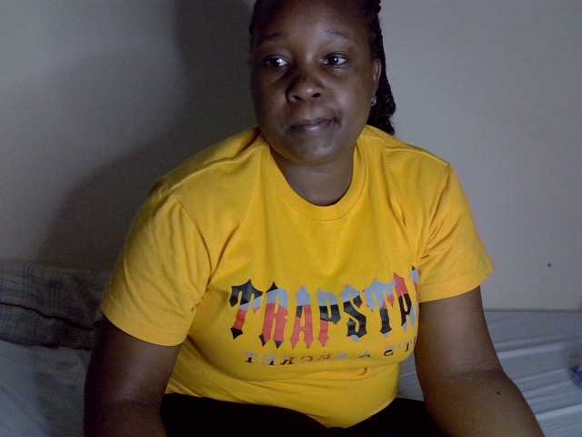 Cutesy09- live cam on BongaCams