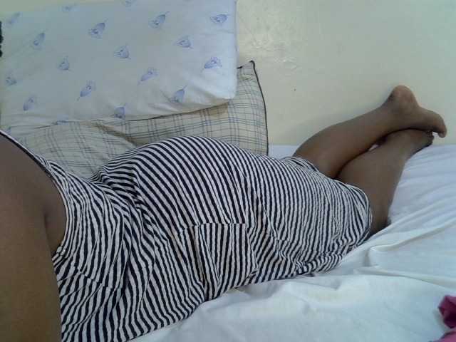 Cutesy09- live cam on BongaCams