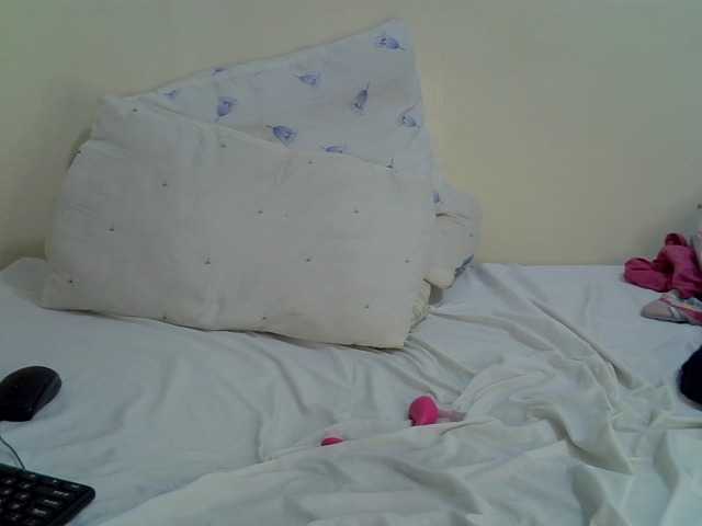 Cutesy09- live cam preview