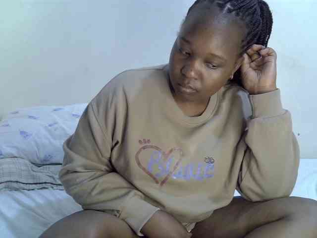 Cutesy09- webcam