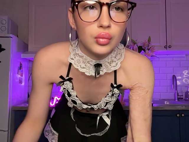 PerryTiffany_ webcam
