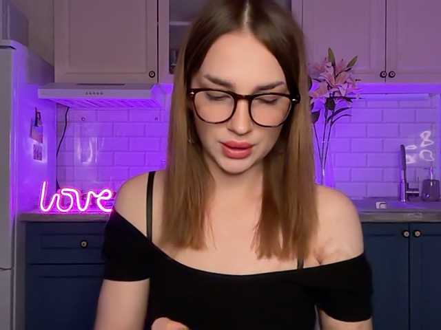 TiffanyPerry live cam on BongaCams