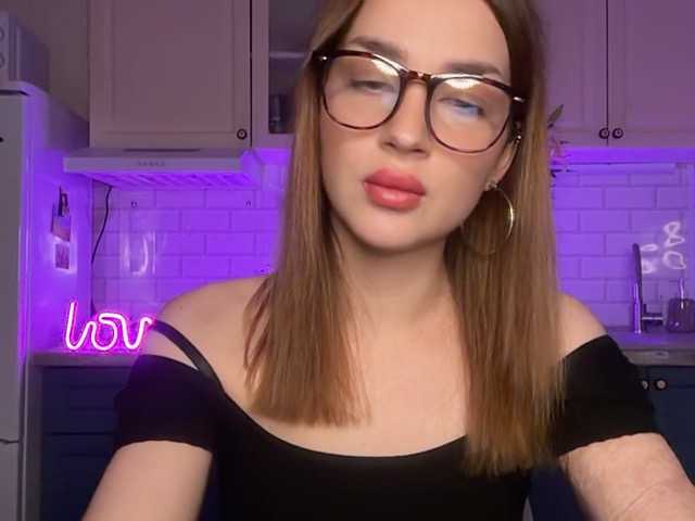 TiffanyPerry Nude Live Sex Shows