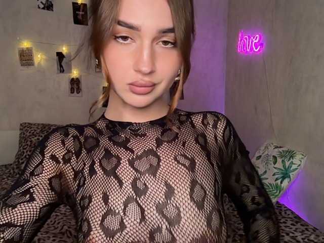 TiffanyPerry live cam on BongaCams