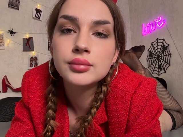 TiffanyPerry, live now on BongaCams