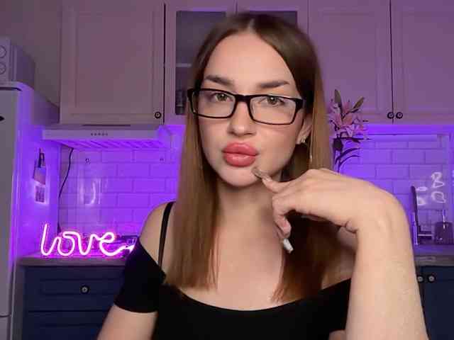 PerryTiffany_ webcam