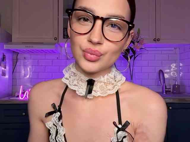 PerryTiffany_ webcam